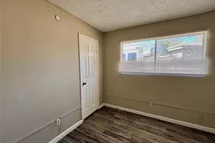 5610 Drakestone Bl, Houston, TX 77053 - Photo 10