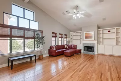 9701 Marlive Lane, Houston, TX 77025 - Photo 2