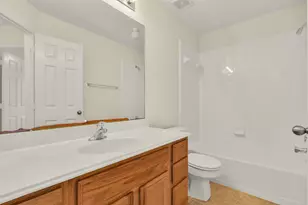 5707 Emerald Brook Ln, League City, TX 77573 - Photo 40