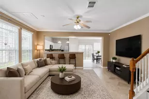 8011 Fisher Glen Ln, Houston, TX 77072 - Photo 2