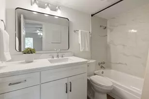 14715 Barryknoll Ln, Houston, TX 77079 - Photo 12