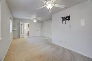 2606 Old Oak Ln, Kingwood, TX 77339 - Photo 14