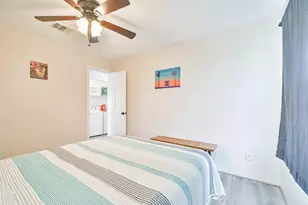 1004 20th St, Dickinson, TX 77539 - Photo 32