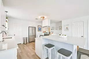 1004 20th St, Dickinson, TX 77539 - Photo 24