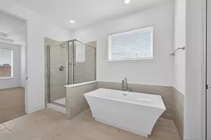 13613 Windward Mist Dr, Texas City, TX 77568 - Photo 30