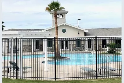 13613 Windward Mist Drive, Texas City, TX 77568 - Photo 42