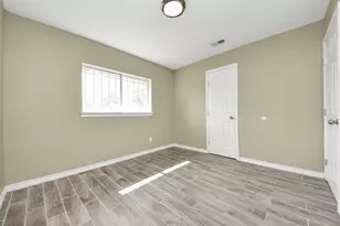 5702 Yorkwood St, Houston, TX 77016 - Photo 18