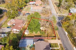 419 E Bell Ave, Crockett, TX 75835 - Photo 30