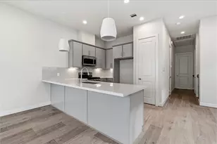 3905 Willowbend Pt Dr, Houston, TX 77025 - Photo 12