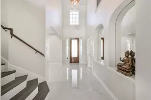 2315 Bending Spring Dr, Pearland, TX 77584 - Photo 4