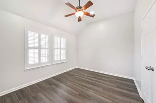 2315 Bending Spring Dr, Pearland, TX 77584 - Photo 40
