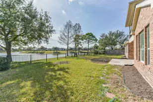 2315 Bending Spring Dr, Pearland, TX 77584 - Photo 46