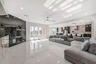 2315 Bending Spring Dr, Pearland, TX 77584 - Photo 6