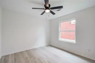 2030 Creek Shore Ln, Pearland, TX 77581 - Photo 26
