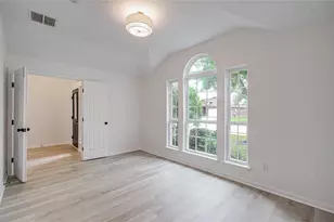 2030 Creek Shore Ln, Pearland, TX 77581 - Photo 6