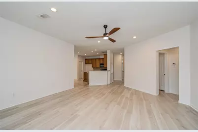 2030 Creek Shore Lane, Pearland, TX 77581 - Photo 20