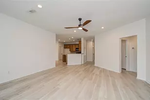 2030 Creek Shore Ln, Pearland, TX 77581 - Photo 20