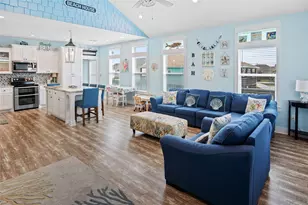980 Fisherman Dr S, Crystal Beach, TX 77650 - Photo 14