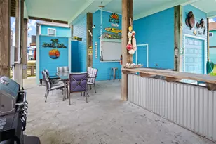 980 Fisherman Dr S, Crystal Beach, TX 77650 - Photo 6