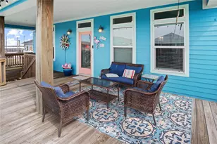 980 Fisherman Dr S, Crystal Beach, TX 77650 - Photo 8