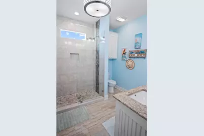 980 Fisherman Drive S, Crystal Beach, TX 77650 - Photo 34