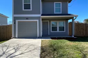 1239 21st St, Hempstead, TX 77445 - Photo 1