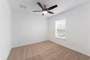 1239 21st St, Hempstead, TX 77445 - Photo 22