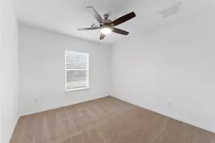 1239 21st St, Hempstead, TX 77445 - Photo 18