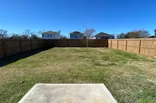 1239 21st St, Hempstead, TX 77445 - Photo 24