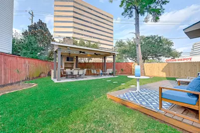 2650 Shady Acres Landing, Houston, TX 77008 - Photo 42