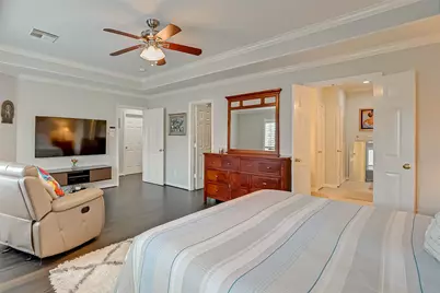2650 Shady Acres Landing, Houston, TX 77008 - Photo 28