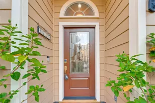 2650 Shady Acres Landing, Houston, TX 77008 - Photo 4
