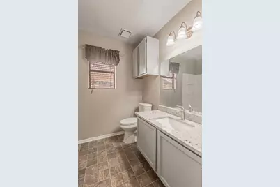 2521 Crosstimbers Street #D1, Huntsville, TX 77320 - Photo 22