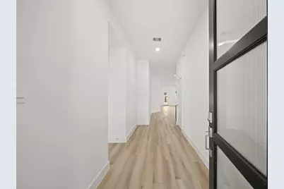 4521 Iguaza Falls, Conroe, TX 77303 - Photo 4