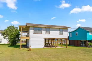 1938 County Rd 201, Sargent, TX 77414 - Photo 28