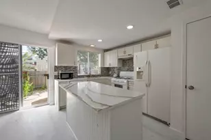 2910 Grants Lake Blvd, Sugar Land, TX 77479 - Photo 6