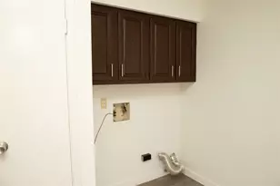 213 Bastrop St, Angleton, TX 77515 - Photo 14