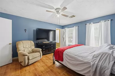 6802 Cheshire Park Road, Houston, TX 77088 - Photo 12