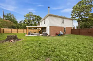 6802 Cheshire Park Rd, Houston, TX 77088 - Photo 26
