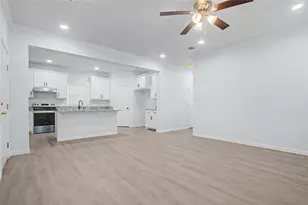 706 Ashville St, Navasota, TX 77868 - Photo 10