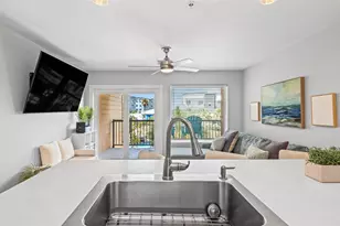 9520 Seawall Blvd, Galveston, TX 77554 - Photo 12