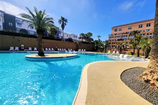 9520 Seawall Blvd, Galveston, TX 77554 - Photo 2