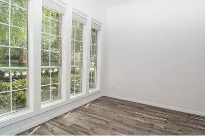 143 N Shawnee Ridge Circle, The Woodlands, TX 77382 - Photo 12