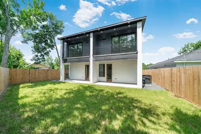 8011 Bowen Street #A-B, Houston, TX 77051 - Photo 14