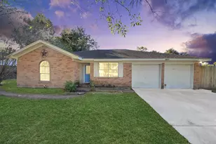 4311 Pine Shadows St, Dickinson, TX 77539 - Photo 1