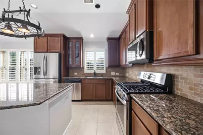 601 Dunlavy Lane, League City, TX 77573 - Photo 2
