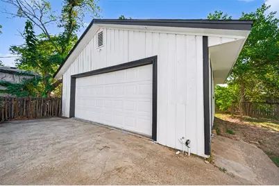 1609 N Pacific Street, Conroe, TX 77301 - Photo 24