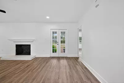 1609 N Pacific Street, Conroe, TX 77301 - Photo 6