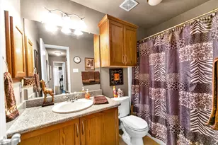 135 Brookside Dr, Huntsville, TX 77320 - Photo 32