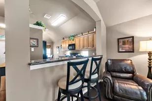 135 Brookside Dr, Huntsville, TX 77320 - Photo 18